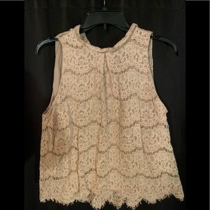 Love Five light pink floral lace top size large